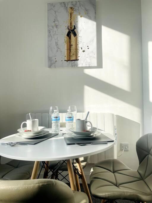 #2Bs 1 Bed Serviced Apartment Derby Exterior foto